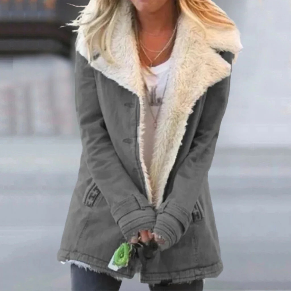 Aurora | Elegant Warmth Coat - Image 6