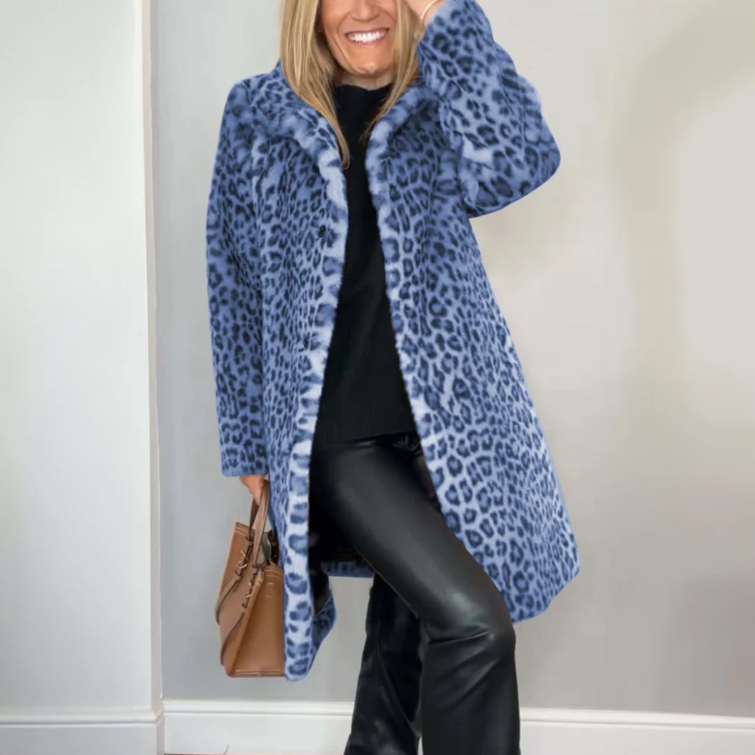 Dainna | Elegant Leopard Coat - Image 4