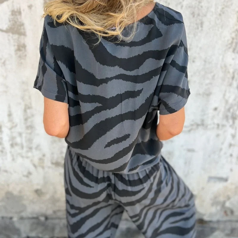 Ginnie | Zebra Print Lounge Set - Image 8
