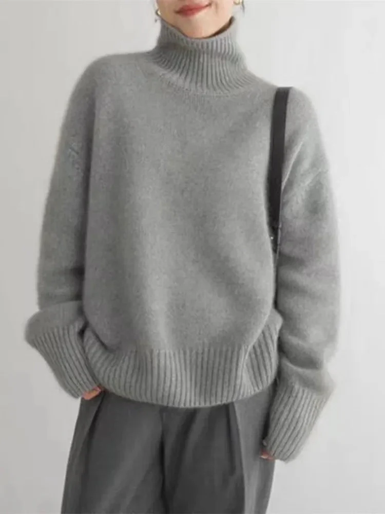 Nathalie | Chic Comfort Turtleneck Sweater - Image 4